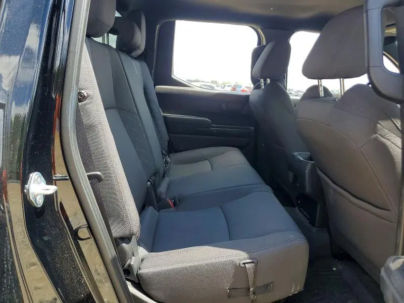 2024 TOYOTA TACOMA SR  