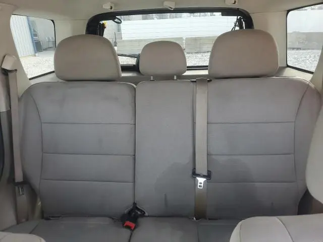 2010 FORD ESCAPE XLT