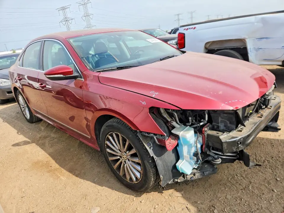 2016 VOLKSWAGEN PASSAT SE  