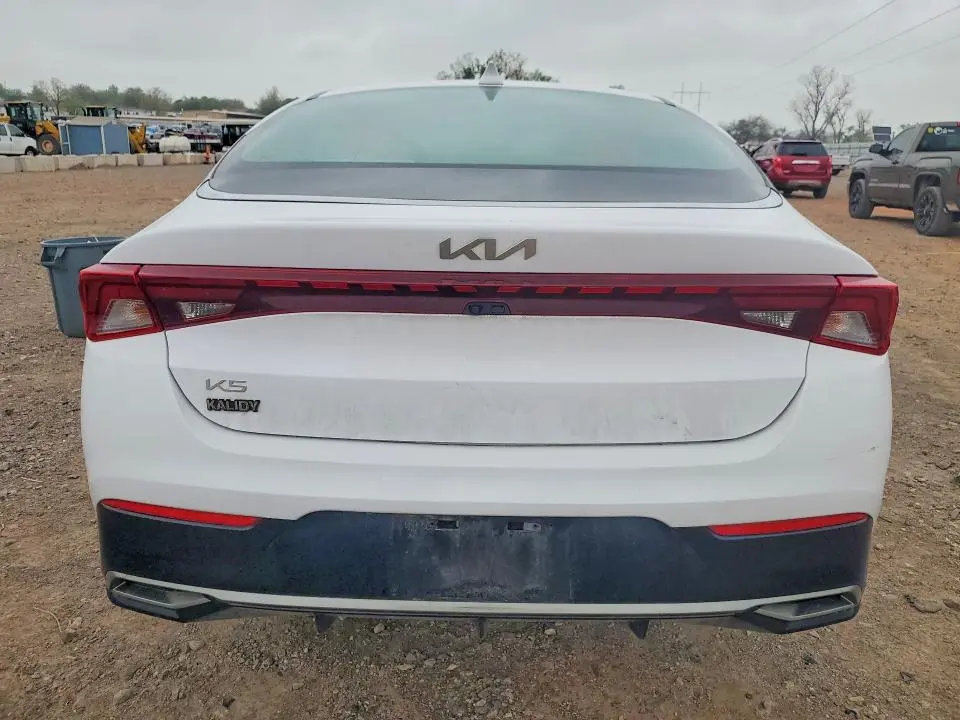 2023 KIA K5   