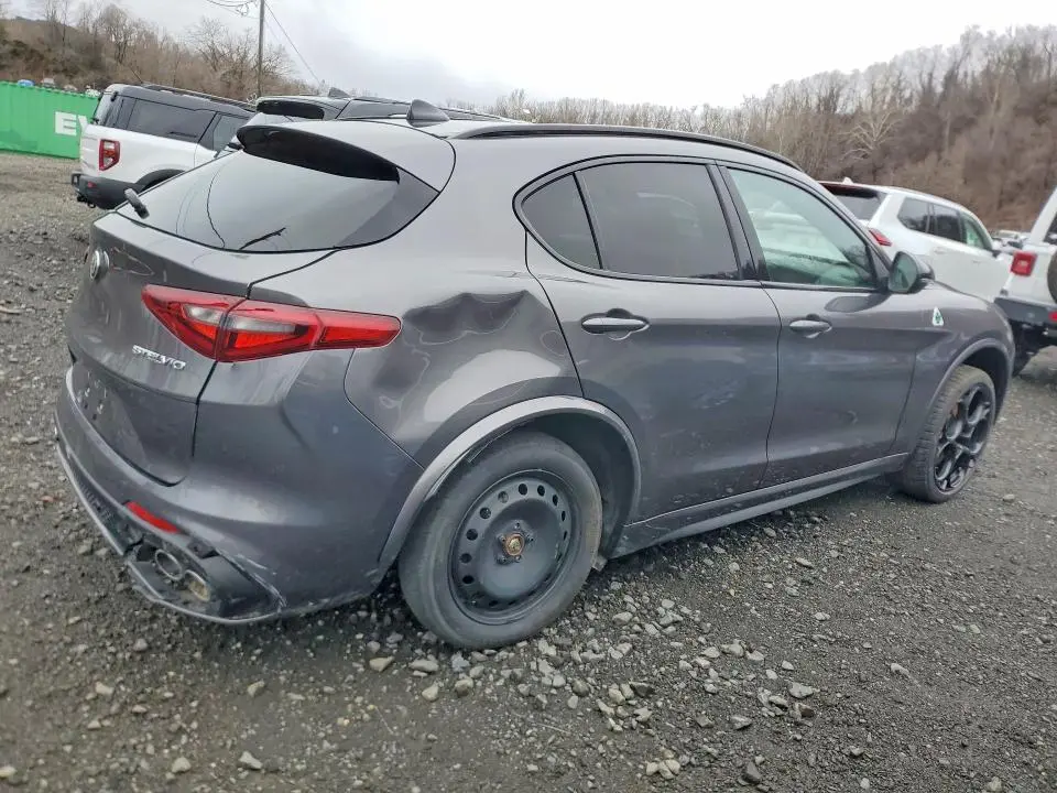 2023 ALFA ROMEO STELVIO QUADRIFOGLIO  