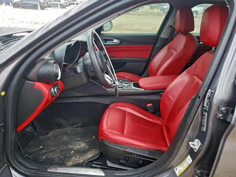 2020 ALFA ROMEO GIULIA TI  