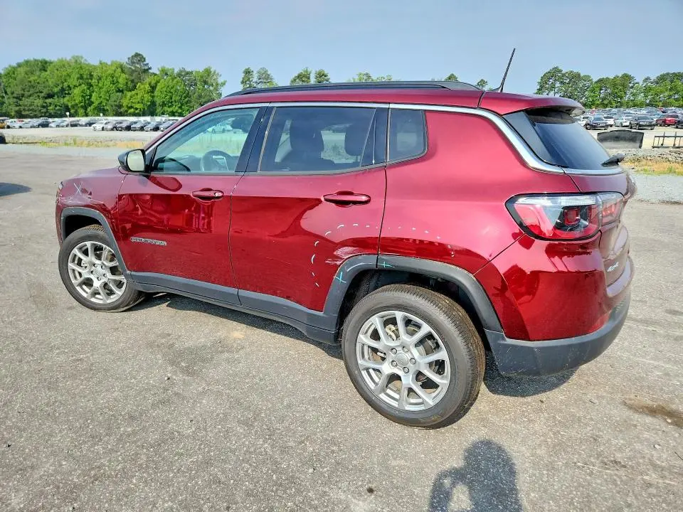 2022 JEEP COMPASS LATITUDE LUX  