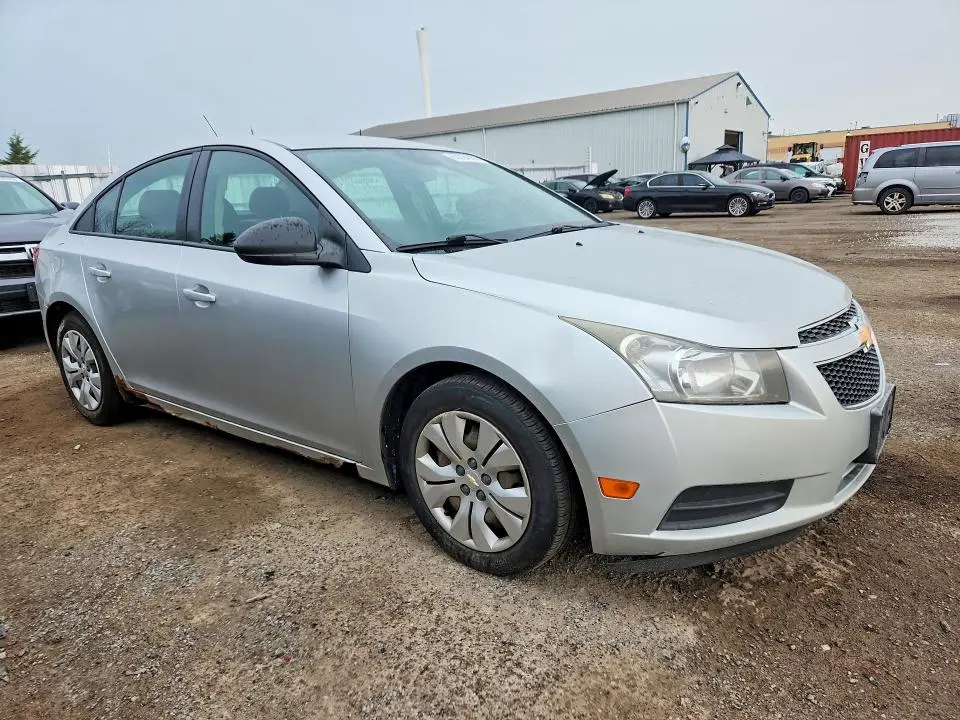 2013 CHEVROLET CRUZE LS  