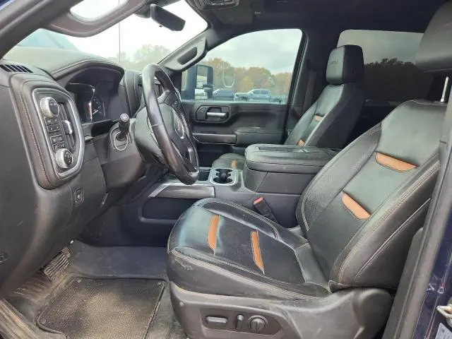 2022 GMC SIERRA K2500 AT4  