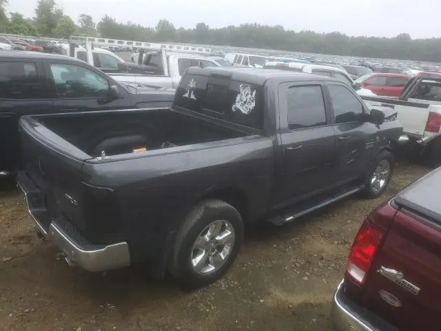 2017 RAM 1500 SLT  