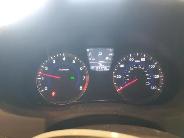 2012 HYUNDAI ACCENT GLS  