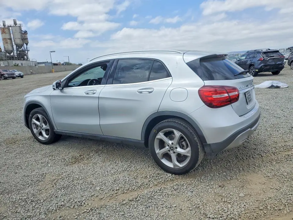 2019 MERCEDES-BENZ GLA 250  