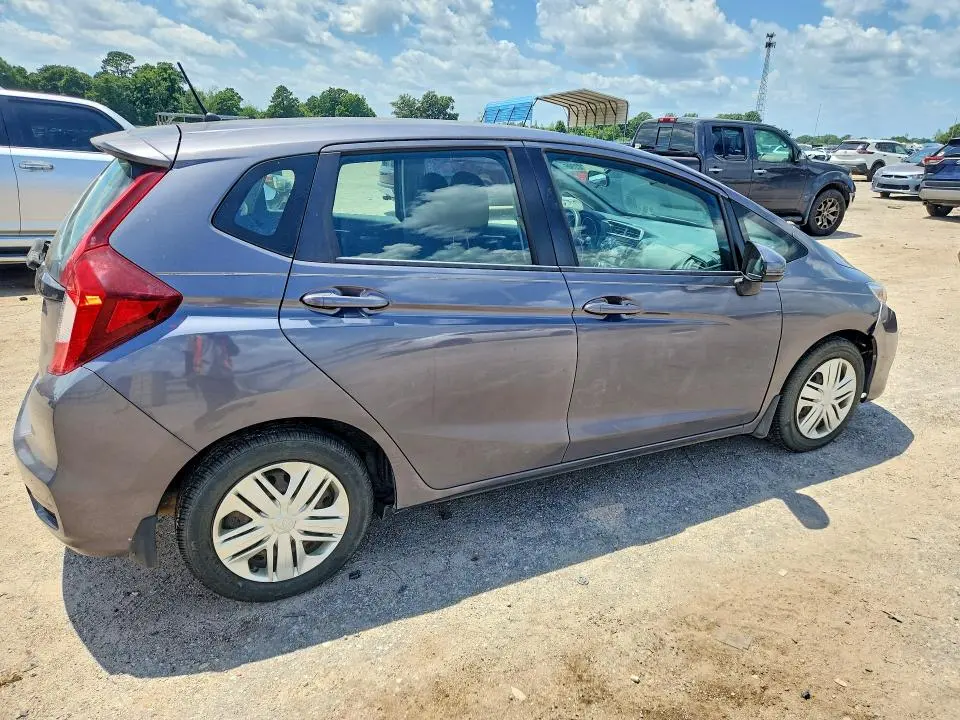 2018 HONDA FIT LX  