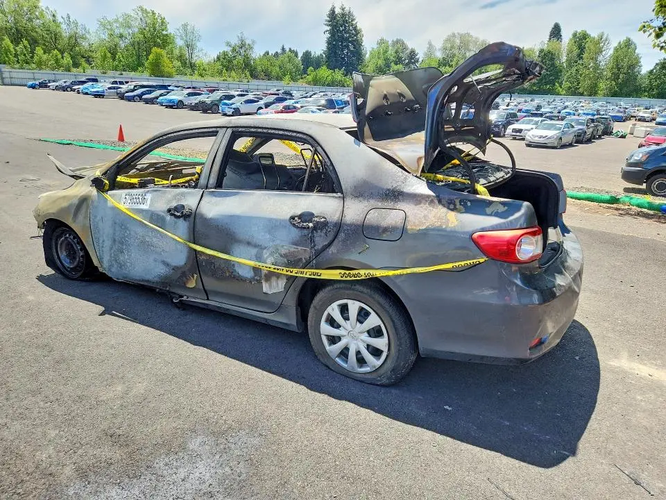 2011 TOYOTA COROLLA LE  