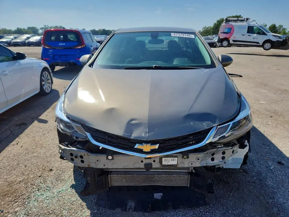 2017 CHEVROLET CRUZE LT  