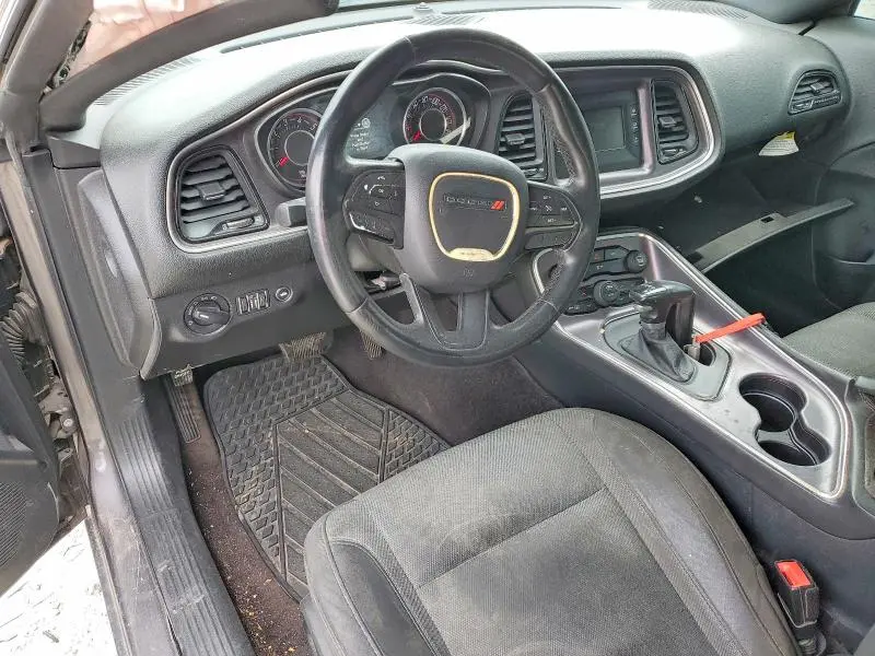 2016 DODGE CHALLENGER SXT  