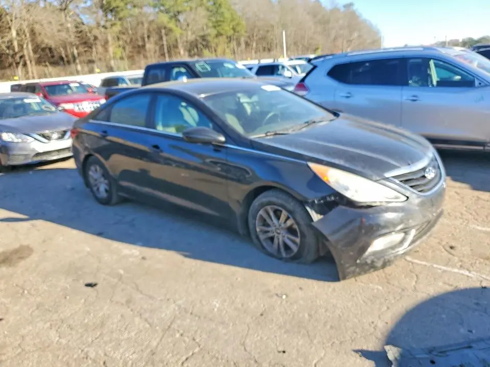 2013 HYUNDAI SONATA GLS  
