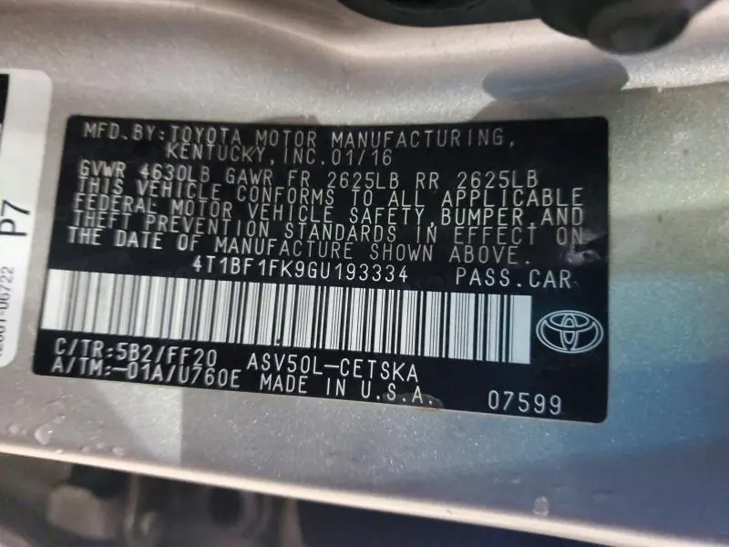 2016 TOYOTA CAMRY LE  