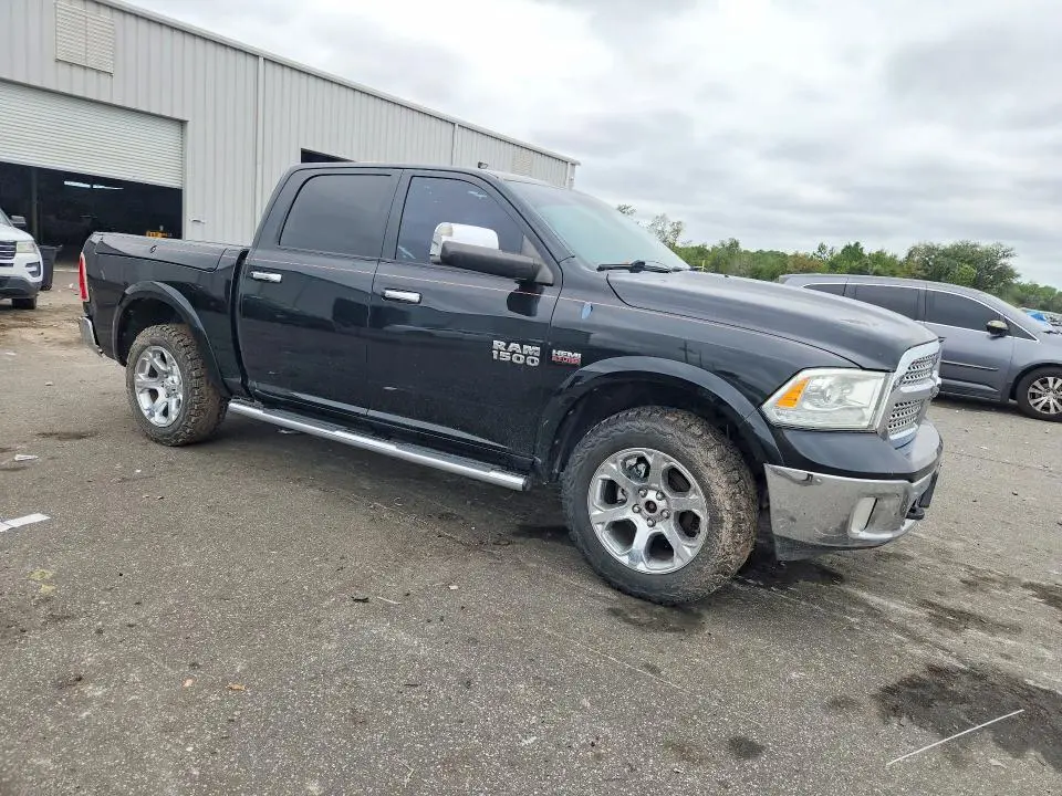 2013 RAM 1500 LARAMIE  