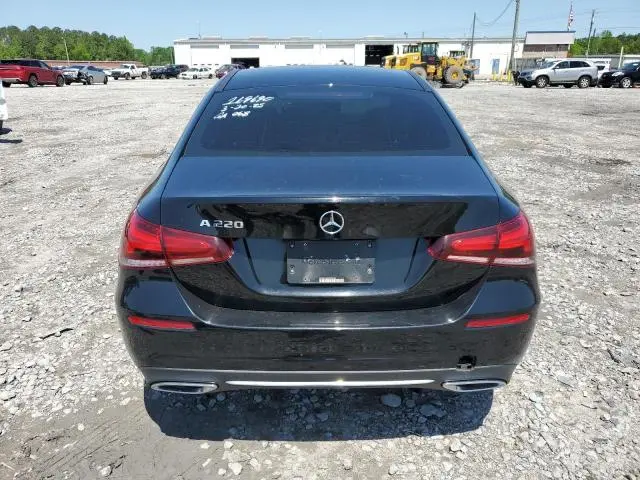 2019 MERCEDES-BENZ A 220  