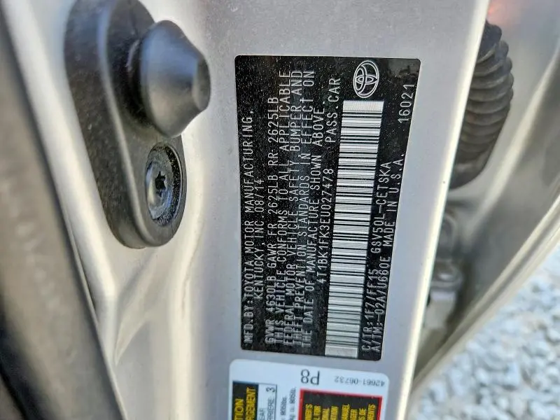 2014 TOYOTA CAMRY SE V6  