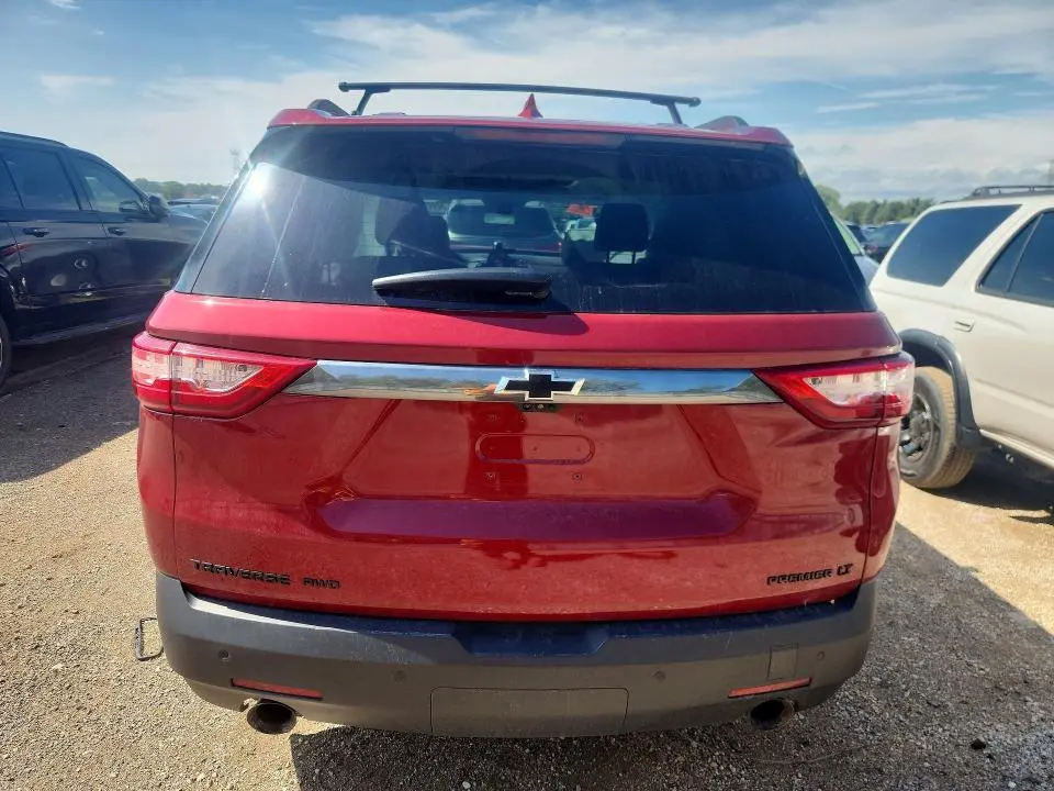 2019 CHEVROLET TRAVERSE LT  