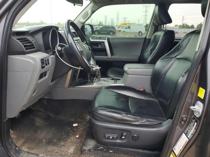 2010 TOYOTA 4RUNNER SR5  