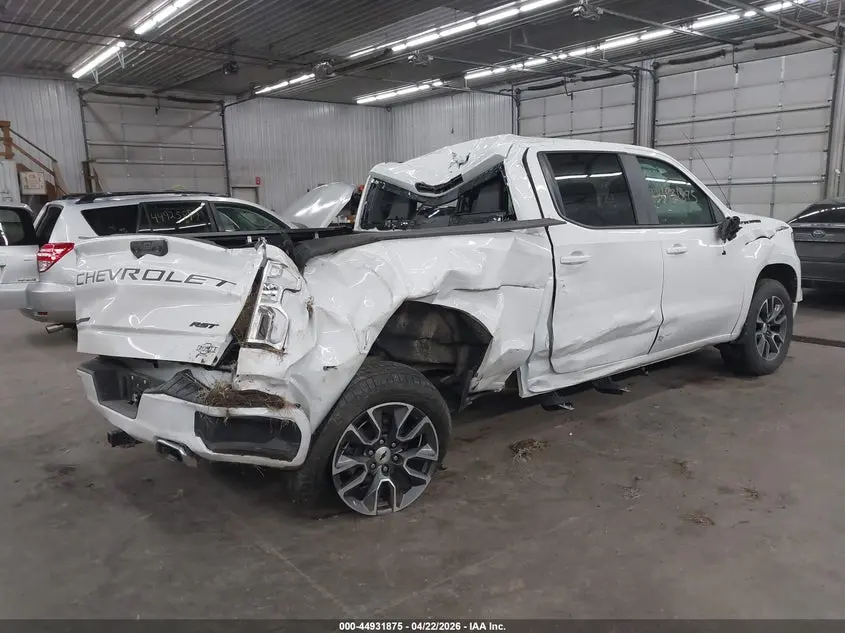 2022 CHEVROLET SILVERADO 1500 4WD  SHORT BED RST