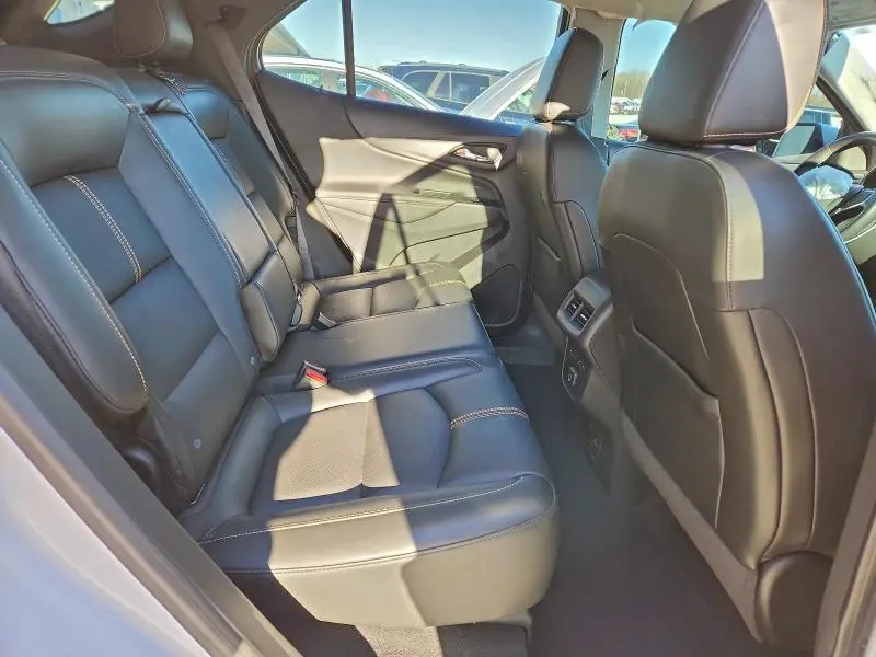 2022 CHEVROLET EQUINOX PREMIER  