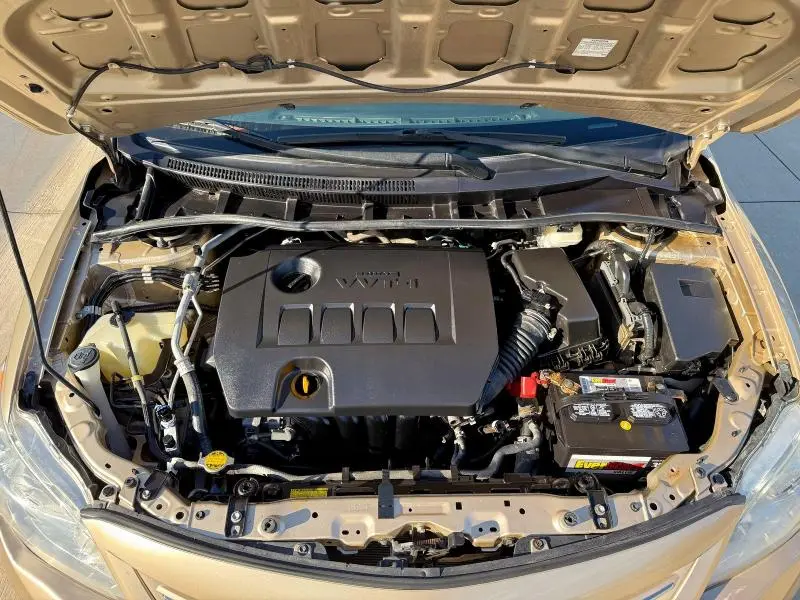 2013 TOYOTA COROLLA BASE  