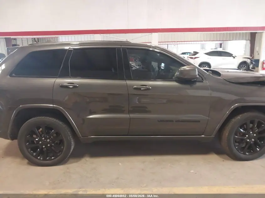 2021 JEEP GRAND CHEROKEE LAREDO X 4X4