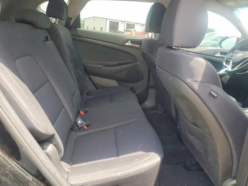 2020 HYUNDAI TUCSON SEL  