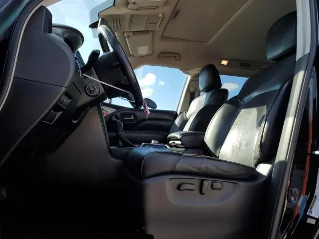 2022 INFINITI QX80 LUXE  