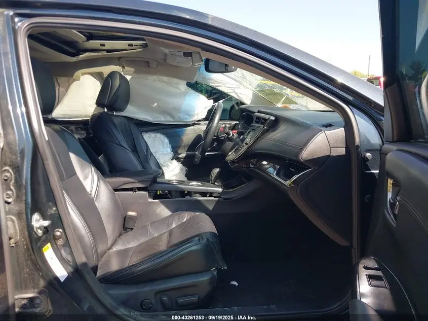2015 TOYOTA AVALON LIMITED