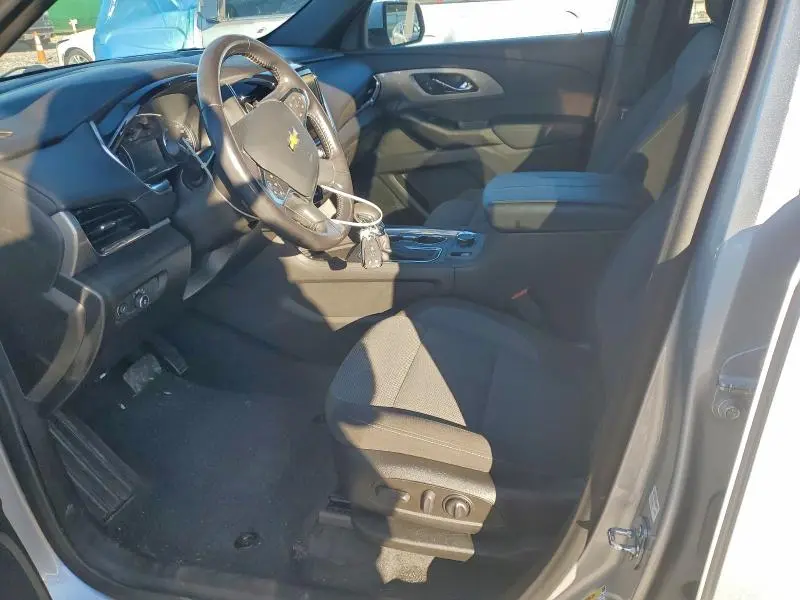 2022 CHEVROLET TRAVERSE LT  