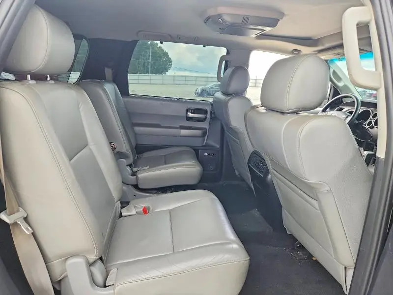 2013 TOYOTA SEQUOIA LIMITED  