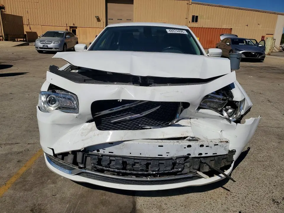 2019 CHRYSLER 300 TOURING  