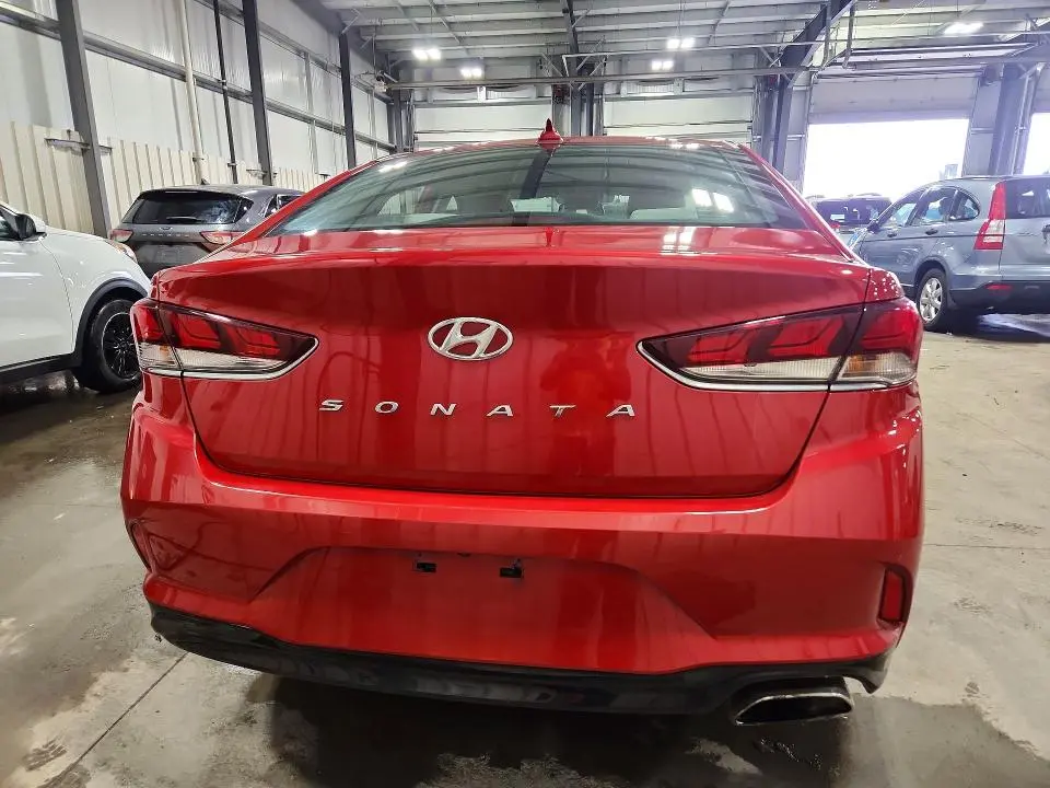 2018 HYUNDAI SONATA SPORT  