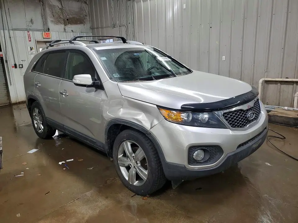 2013 KIA SORENTO EX  