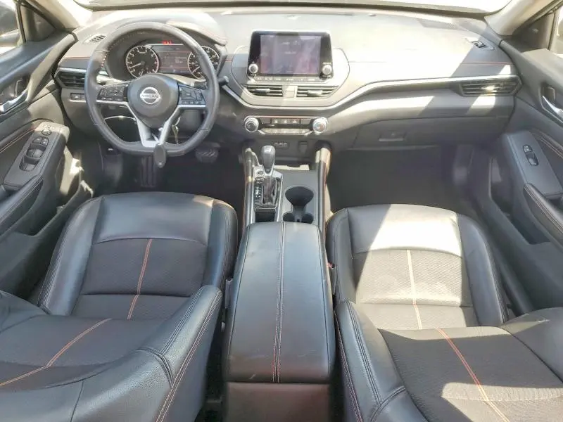 2021 NISSAN ALTIMA SV  