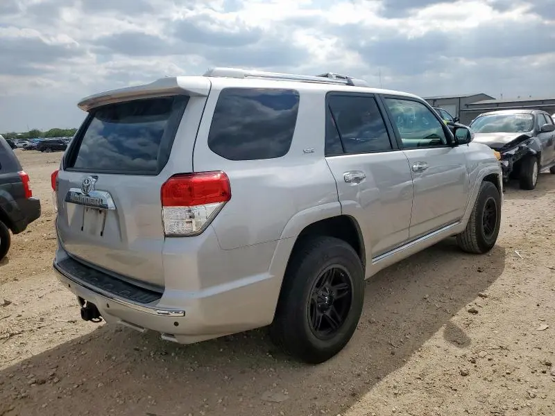 2012 TOYOTA 4RUNNER SR5  