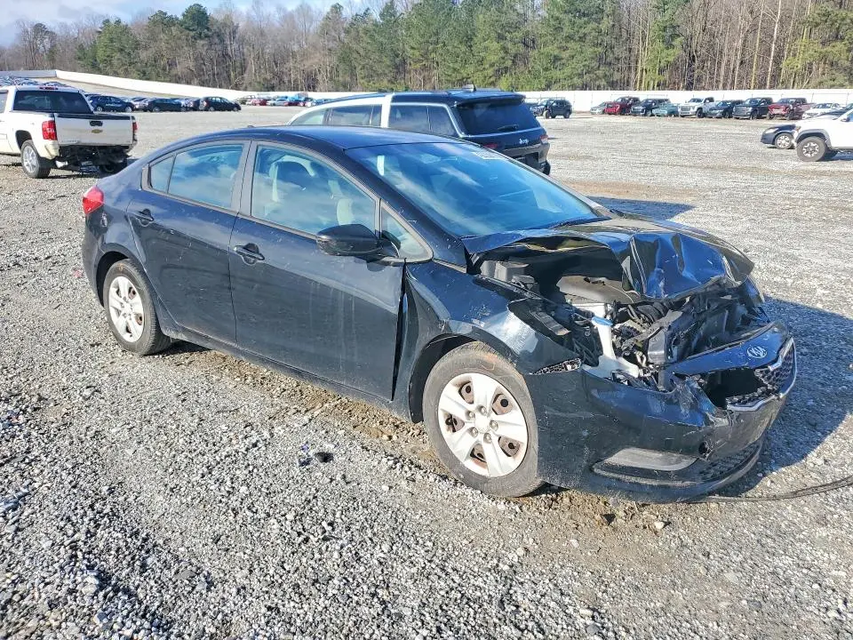 2015 KIA FORTE LX  