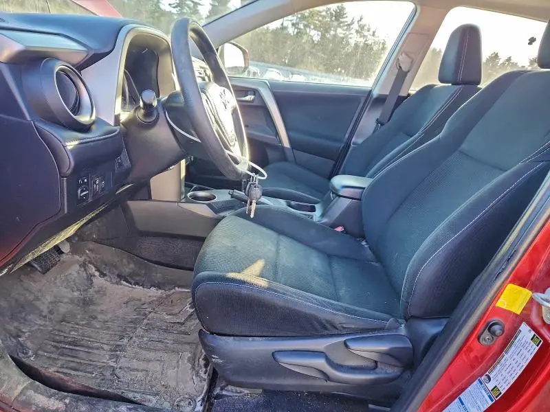 2015 TOYOTA RAV4 XLE  