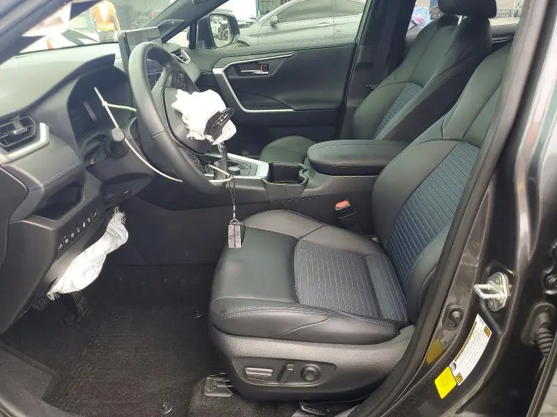 2024 TOYOTA RAV4 XSE  