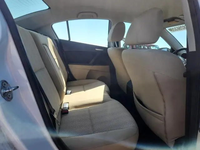 2011 MAZDA 3 I  