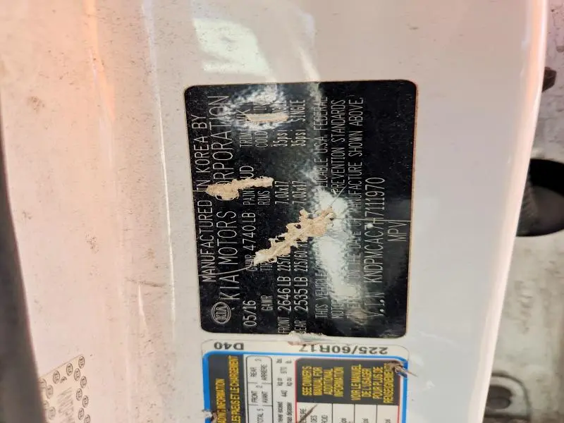 2017 KIA SPORTAGE LX  