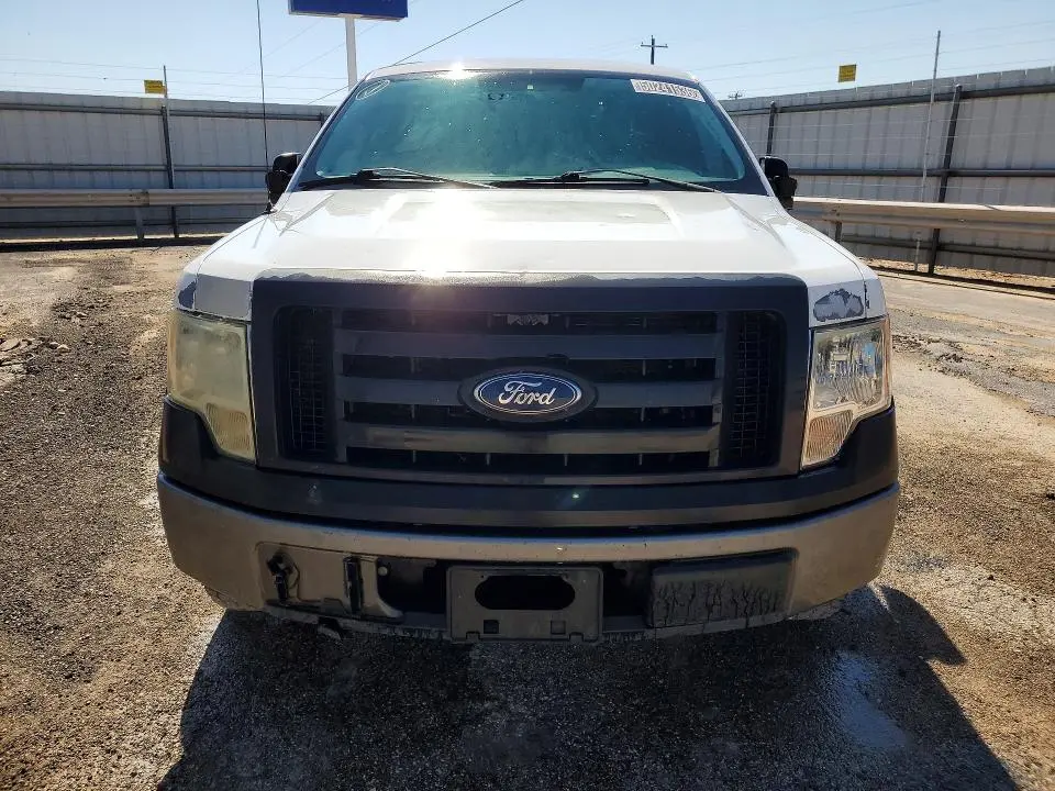2011 FORD F150   