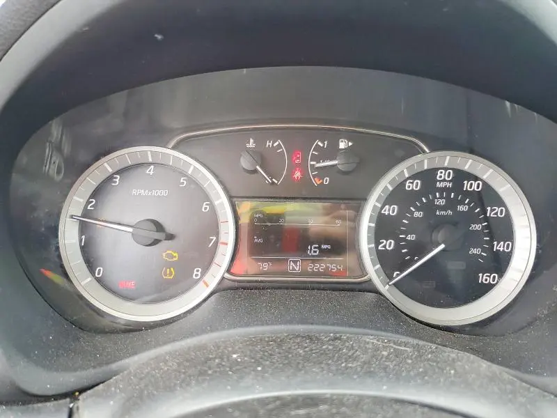 2015 NISSAN SENTRA SV  