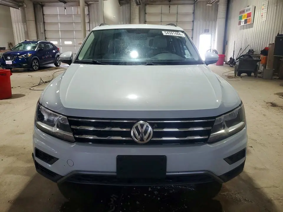 2018 VOLKSWAGEN TIGUAN SE/SEL  