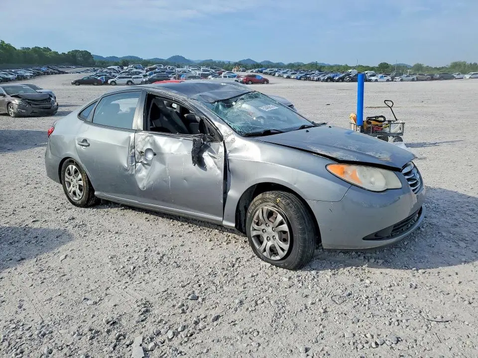 2010 HYUNDAI ELANTRA BLUE  