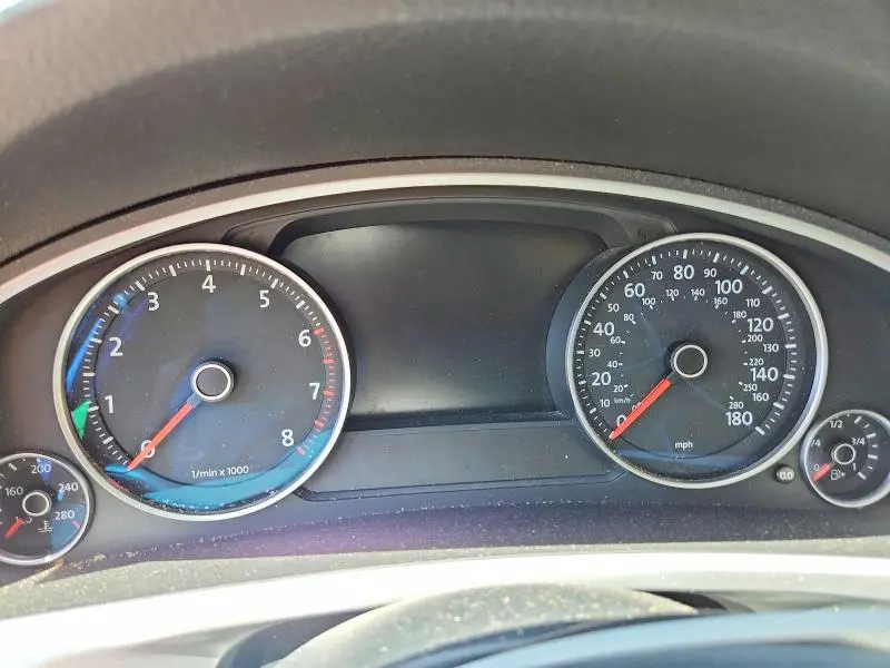 2012 VOLKSWAGEN TOUAREG V6  
