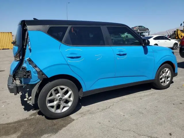 2023 KIA SOUL LX  