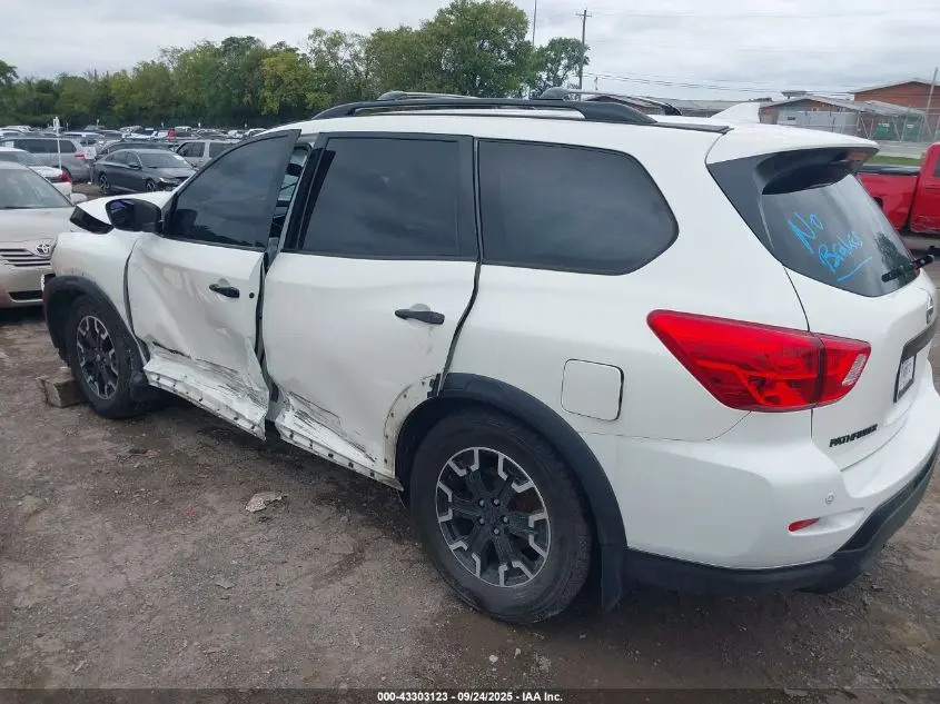 2019 NISSAN PATHFINDER SL