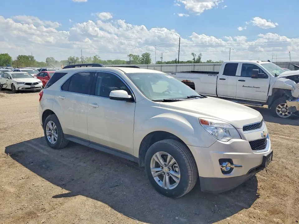 2014 CHEVROLET EQUINOX LT  